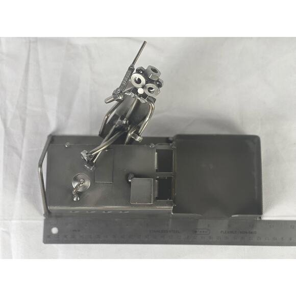 Hinz & Kunst Design Welded Metal Art Writing Desk Sculpture Nuts Bolts Work Book - Picture 4 of 15